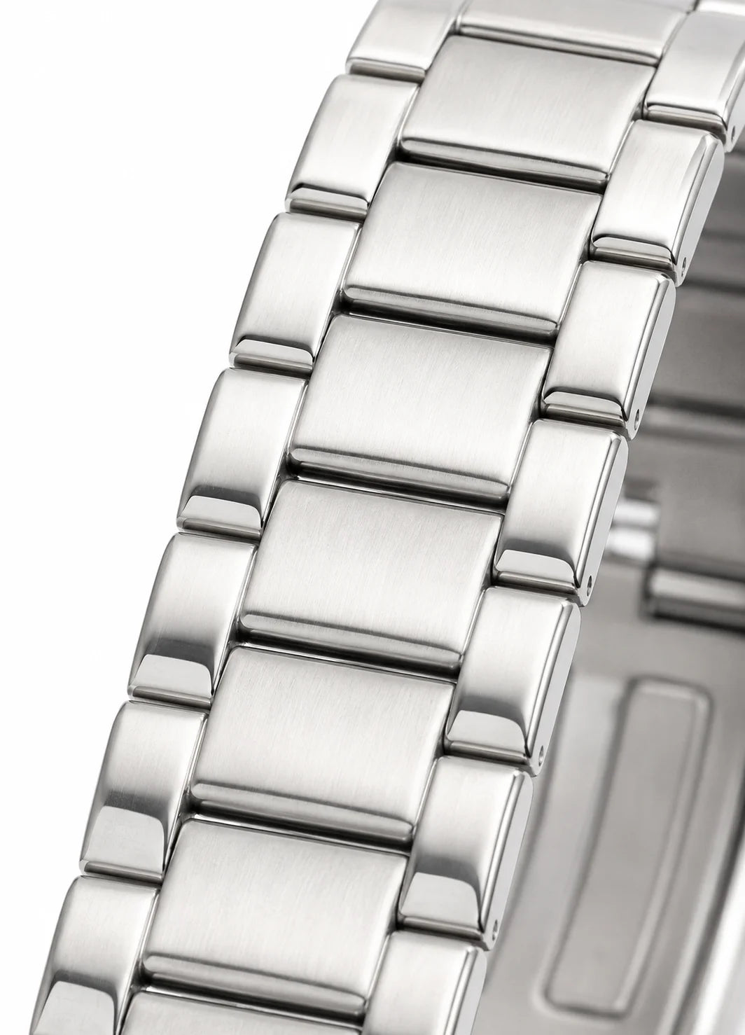 Close-up of Diamond Blue DB-011 silver stainless steel bracelet with polished and brushed metal links.