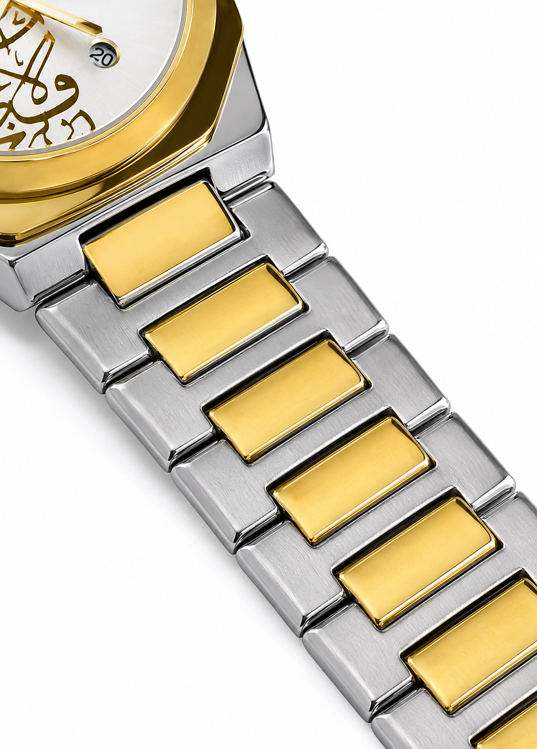 Close-up of Diamond Blue DB-018 two-tone stainless steel bracelet with gold center links.