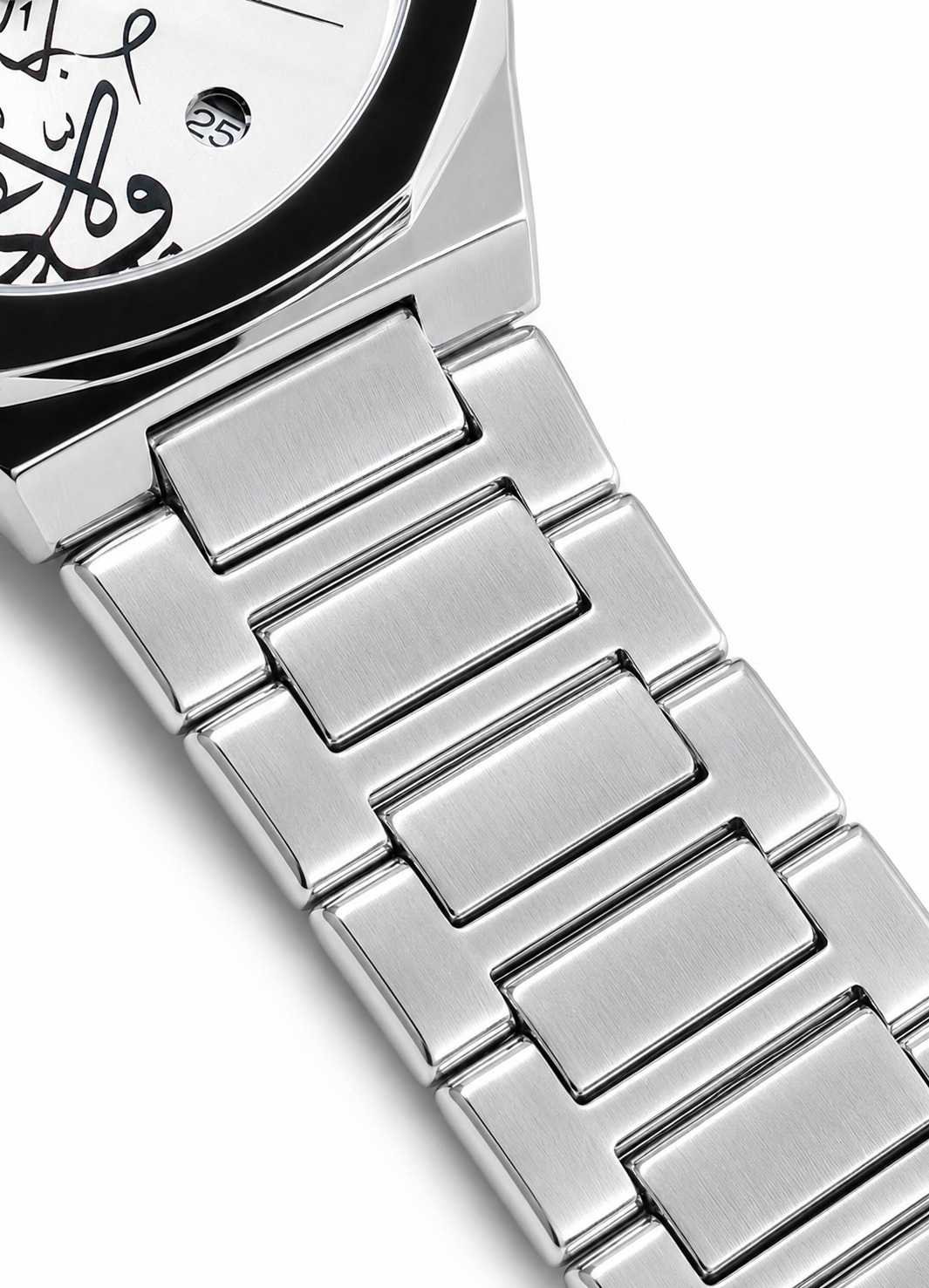 Close-up of Diamond Blue DB-019 silver stainless steel bracelet with integrated rectangular links.
